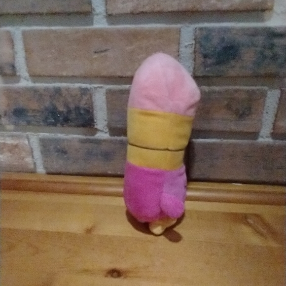 Shopkins Lippy Lips Lipstick Plush 2013 Pink 8 Inch Stuffed Toy - Picture 10 of 11